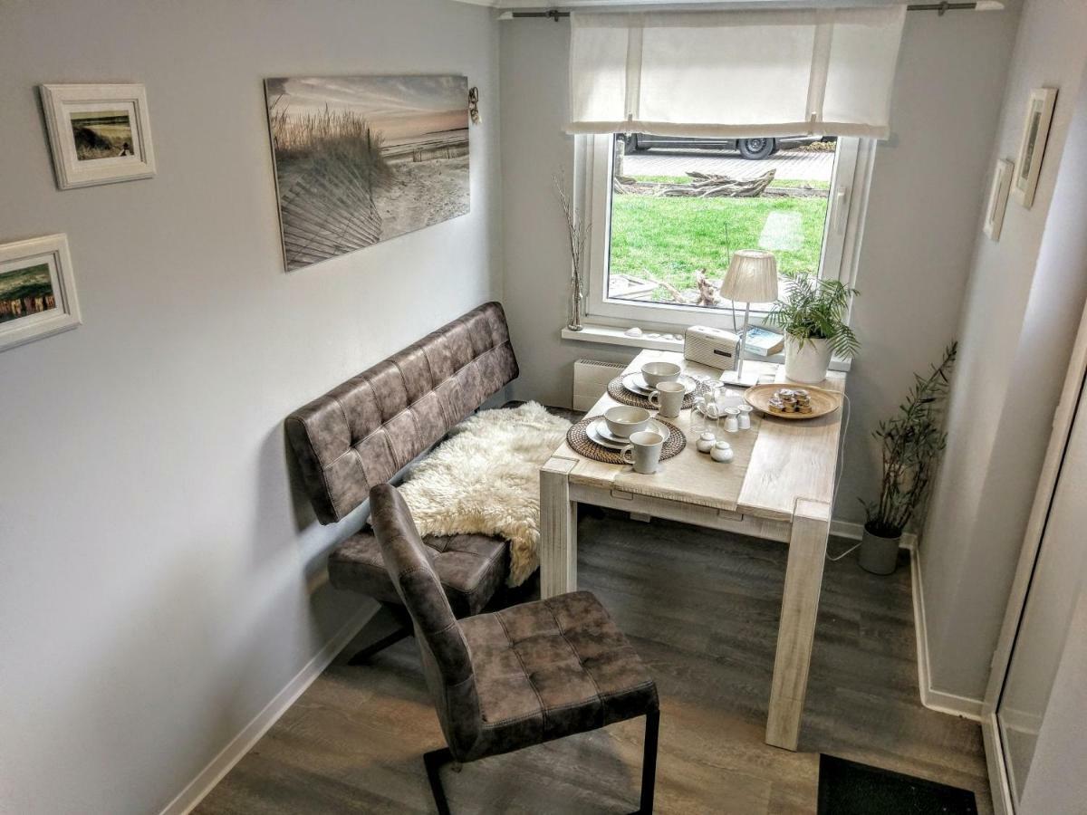 Apartment Mai Elmenhorst/Lichtenhagen Екстериор снимка